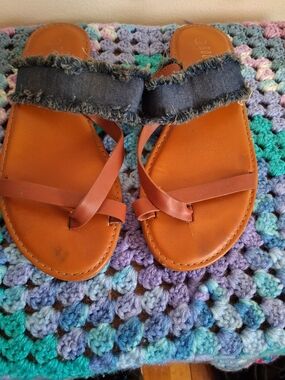 Women Brown Leather-Look Denim Strap Sandals